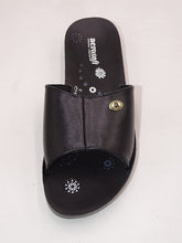 Load image into Gallery viewer, Black Sandal 3204
