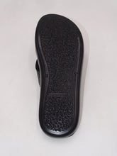 Load image into Gallery viewer, Black Sandal 9202
