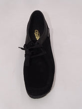 Load image into Gallery viewer, Black Suede 5121/0
