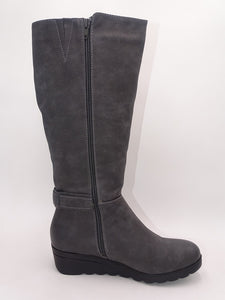 Britta Grey Boot 040