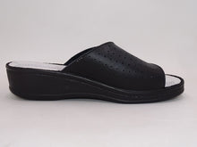 Load image into Gallery viewer, Mulen Black Slip-on 619
