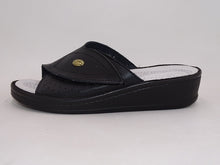 Load image into Gallery viewer, Mulen Black Slip-on 619
