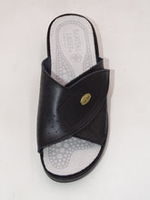 Load image into Gallery viewer, Mulen Black Slip-on 619
