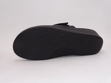 Load image into Gallery viewer, Mulen Black Slip-on 619
