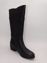 Load image into Gallery viewer, Pax Black Boot 997
