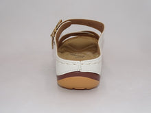 Load image into Gallery viewer, White Sandal 2
