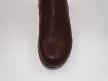 Load image into Gallery viewer, Bay Choc Boot 997
