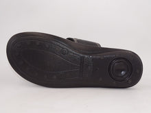 Load image into Gallery viewer, Black Sandal 4019
