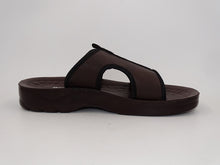 Load image into Gallery viewer, Brown Sandal 5105
