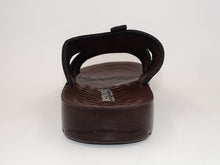 Load image into Gallery viewer, Brown Sandal 5105
