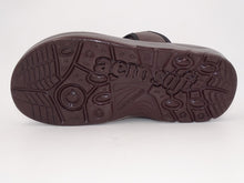 Load image into Gallery viewer, Brown Sandal 5105
