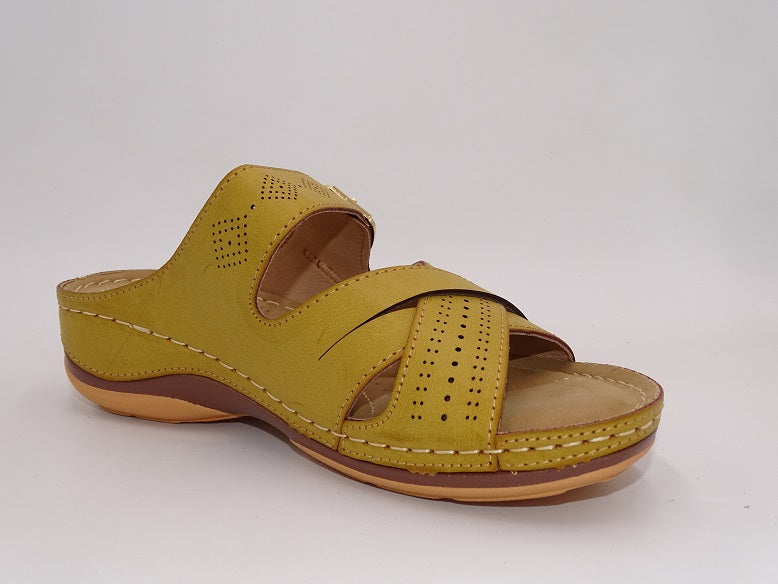 Camel Sandal 2