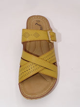 Load image into Gallery viewer, Camel Sandal 2
