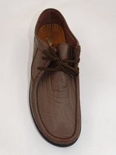 Load image into Gallery viewer, Chestnut Tornado 5125
