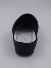 Load image into Gallery viewer, Elnora Navy Mule 942
