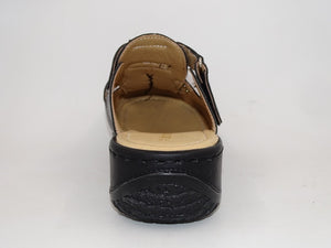 Faron Black 756