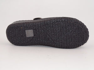 Faron Black 756