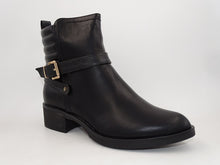 Load image into Gallery viewer, Gabriela Black Boot 131
