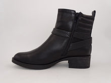 Load image into Gallery viewer, Gabriela Black Boot 131
