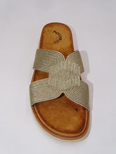 Load image into Gallery viewer, Gold Sandal 43
