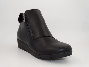 Isaad Black Boot