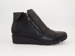 Isaad Black Boot