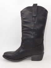 Load image into Gallery viewer, Kerryn Black Boot 060
