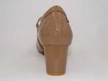 Load image into Gallery viewer, Lindsey Beige 162

