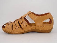 Load image into Gallery viewer, Lois Camel 344
