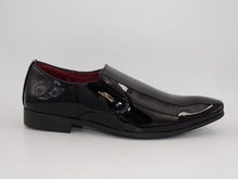 Load image into Gallery viewer, Lucero Youth Black 354
