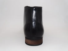 Load image into Gallery viewer, Magio Black Boot 02
