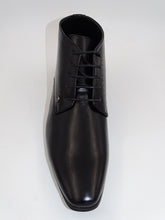 Load image into Gallery viewer, Magio Black Boot 02
