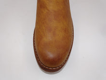 Load image into Gallery viewer, Mara Tan Boot 990
