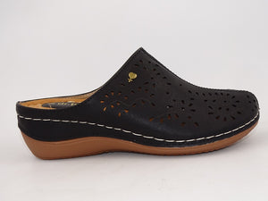 Molly Black 794