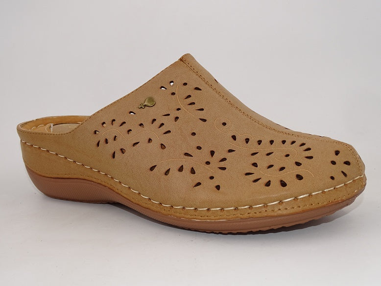 Molly Tan 794