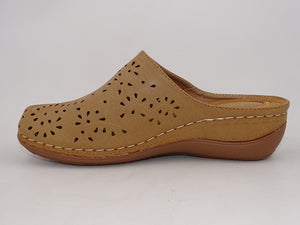 Molly Tan 794