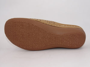 Molly Tan 794