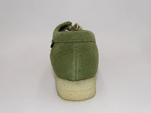 Load image into Gallery viewer, Moss Suede 5421
