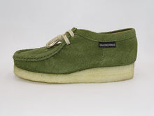 Load image into Gallery viewer, Moss Suede 5421
