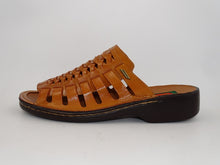 Load image into Gallery viewer, Tan Sandal 073
