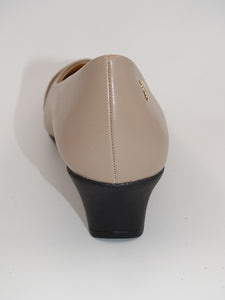 Toni Beige 134