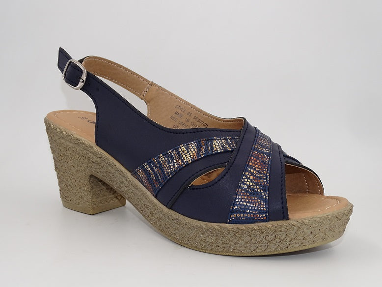 Tori Navy 076