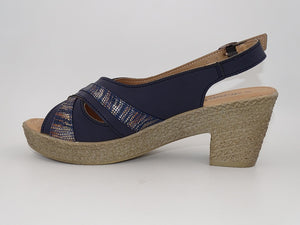Tori Navy 076