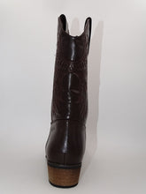 Load image into Gallery viewer, Westee Choc Boot 049

