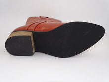 Load image into Gallery viewer, Westee Tan Boot 049
